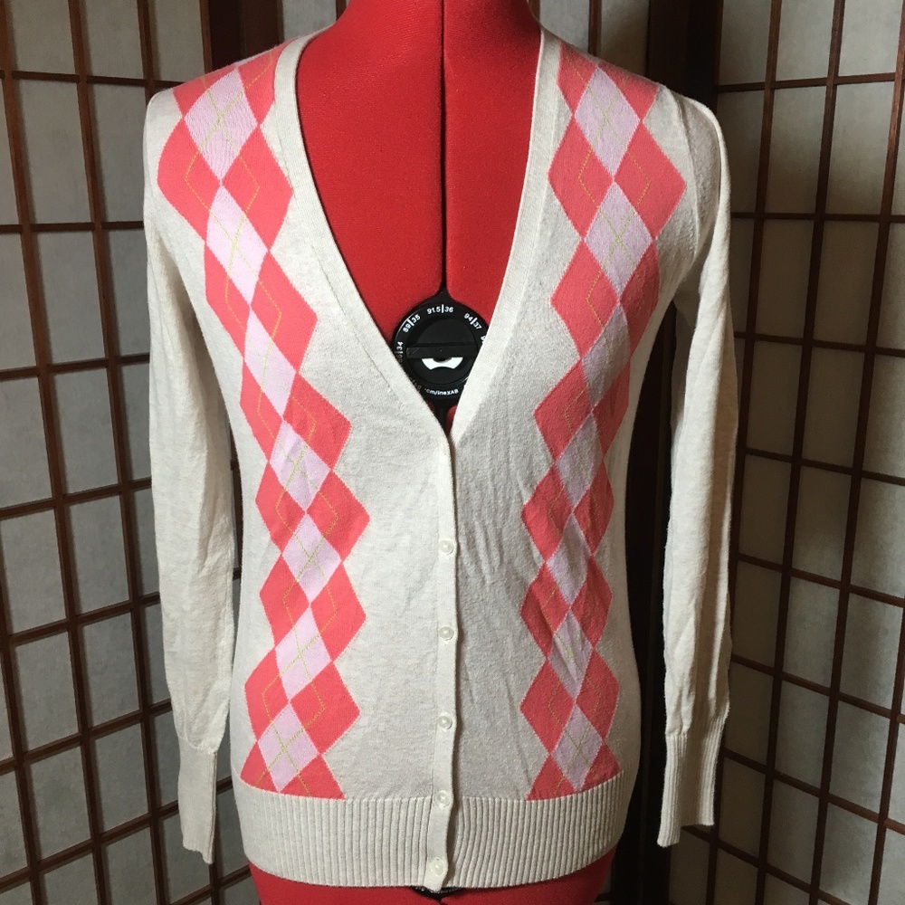 Lightweight Argyle Cardigan